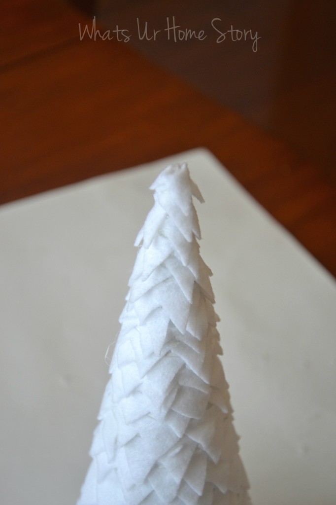 Winter felt tree, diy paper cone trees tutorial, paper cone Christmas tree