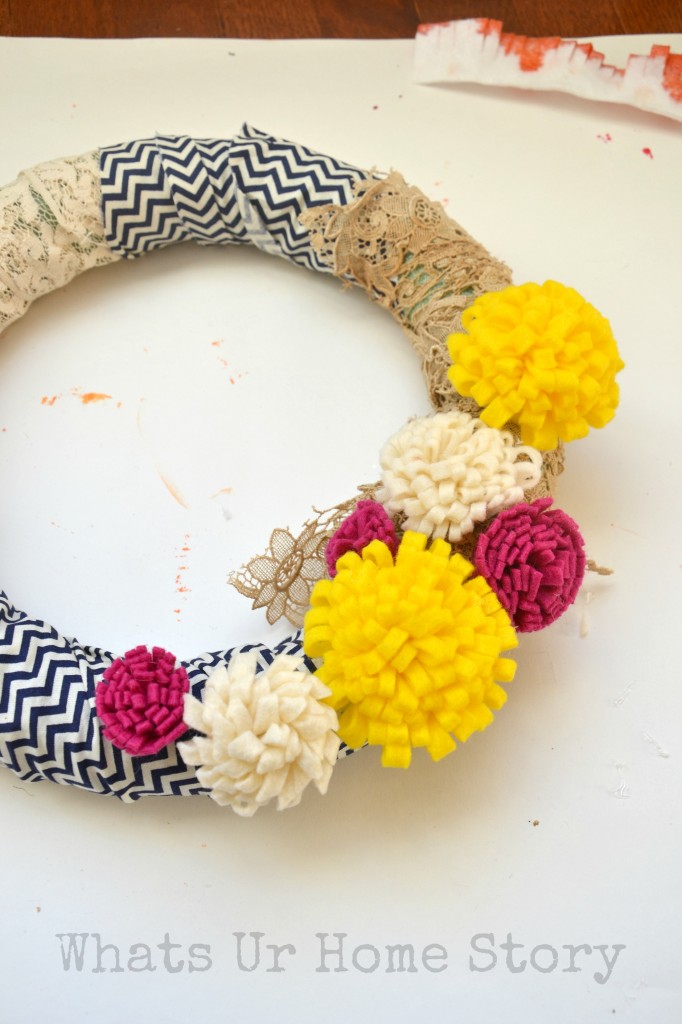 fabric scraps wreath, spring wreath, felt flower wreath