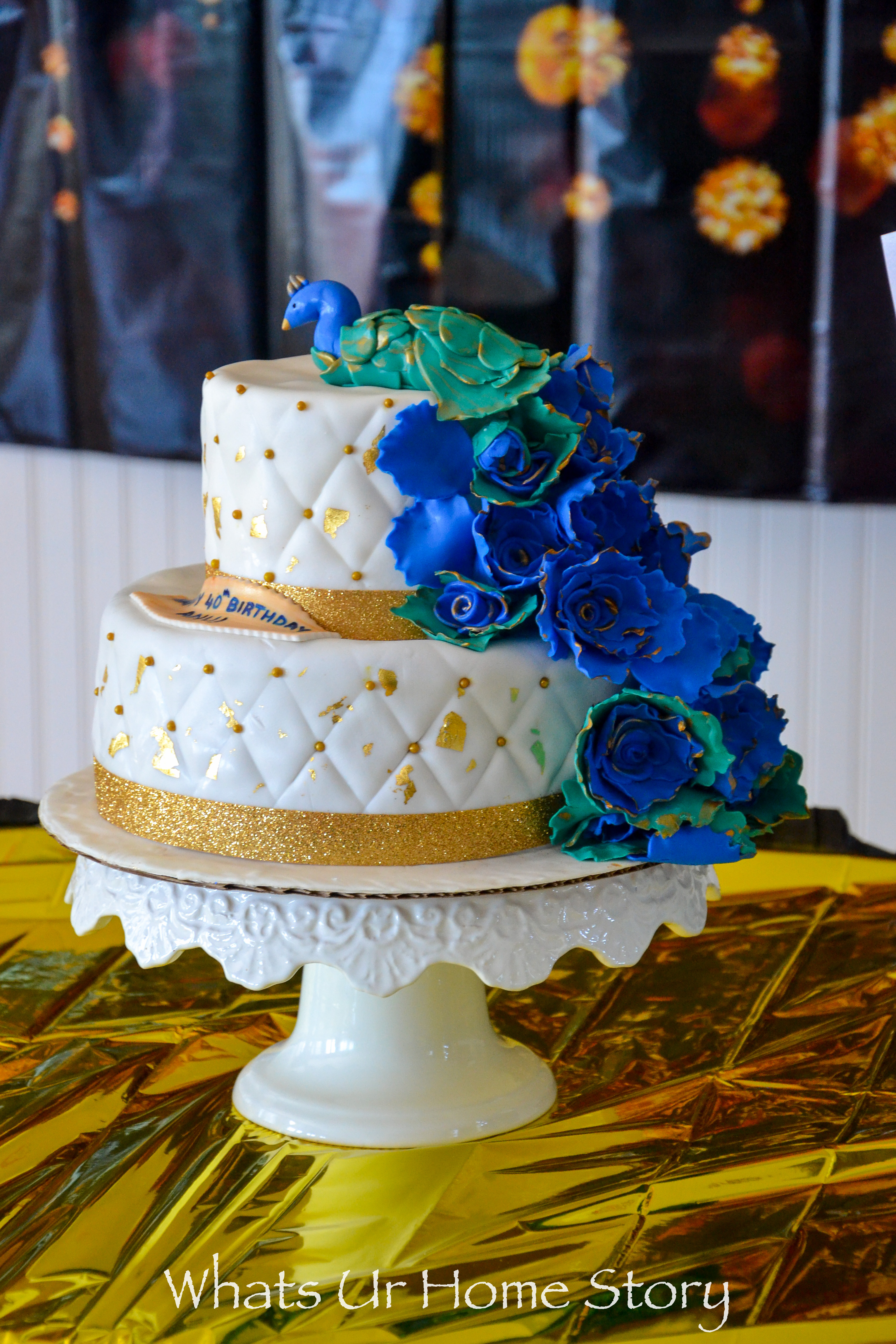 This Amazing Peacock Wedding Cake Uses Cupcakes For The Tail | Home Design,  Garden & Architecture Blog Magazine